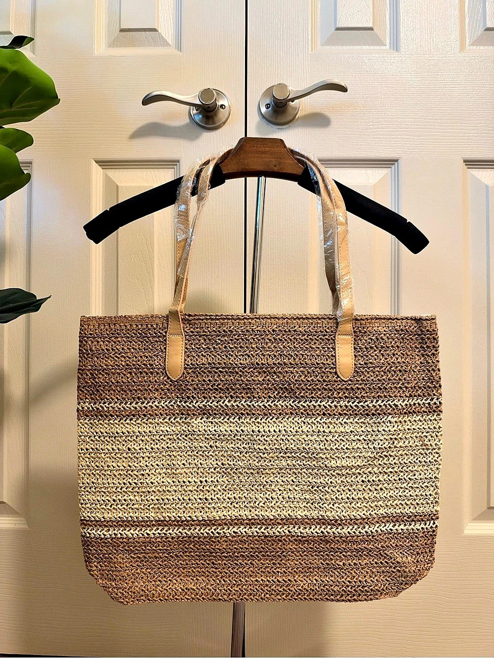 Alo Yoga Woven Straw Tote Bag – Tan Cream Two Tone Large Beach Shoulder Bag - Picture 2 of 9
